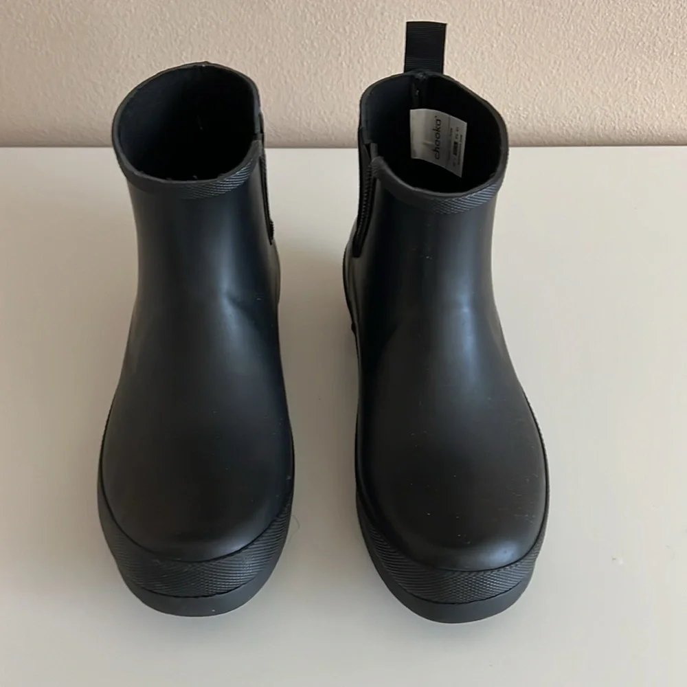 Chooka Black Chelsea Ankle Rain Boots 6